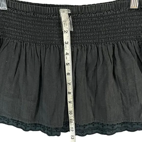 Roxy Y2K Mini Skirt XS Black Smocked Waist Eyelet Hem Pull On Boho Beach Casual - Picture 7 of 11
